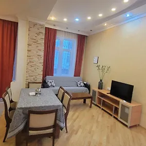 https://lv-apartments.aboutbakuhotels.com