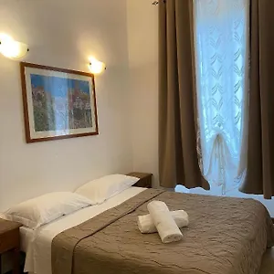 September Roma