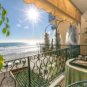 Da Giueli On The Seafront - Happy Alassio